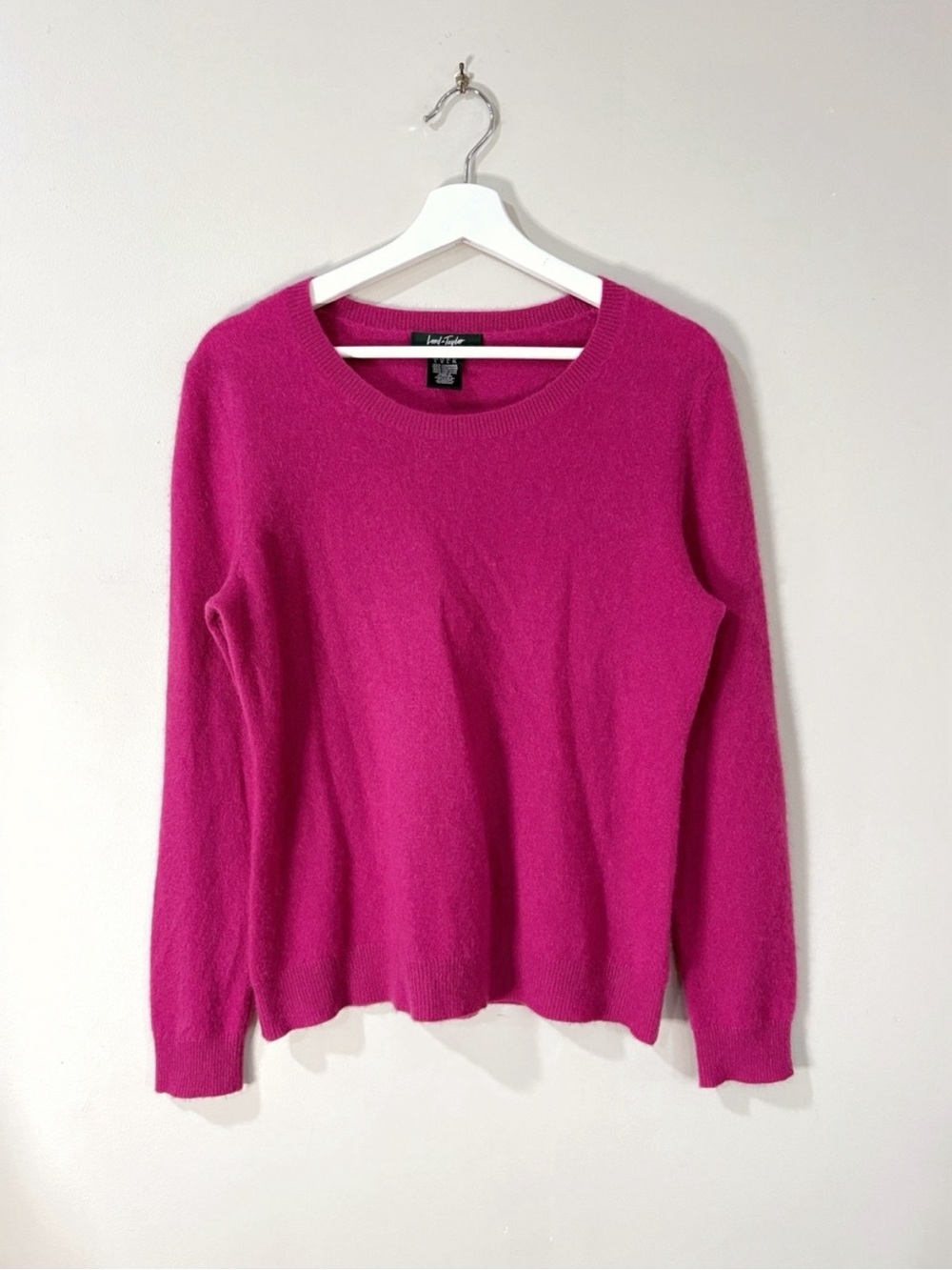 Lord & Taylor Cashmere Sweater Women L Bright Pink Crewneck Quiet Luxury Classic